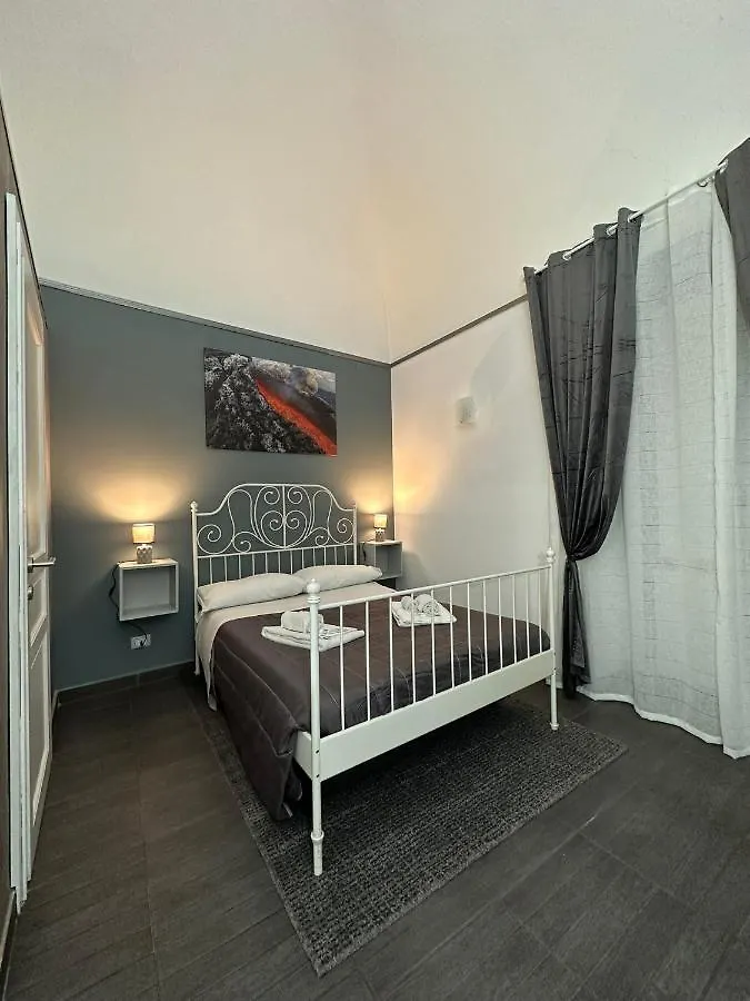 Etna Rooms Κατάνια